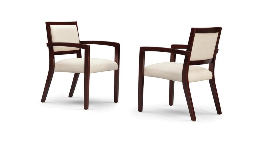 Facelift Replay Guest Seating
